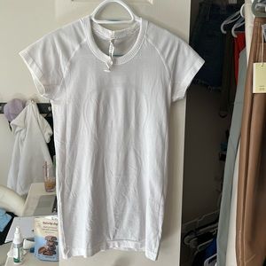 Swiftly Tech Short Sleeve Shirt